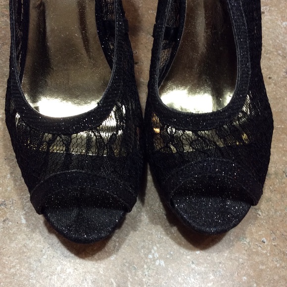 Kiss &amp; Tell Shoes Kiss Tell Sexy Platform Peep Toe Heels